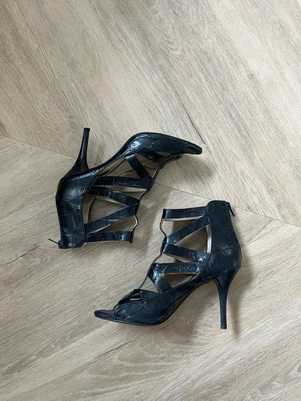 Zara Black Croc-Embossed Strappy High Heel Sandals - Picture 2 of 7